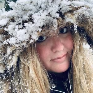 Meet your Posher, Kelley